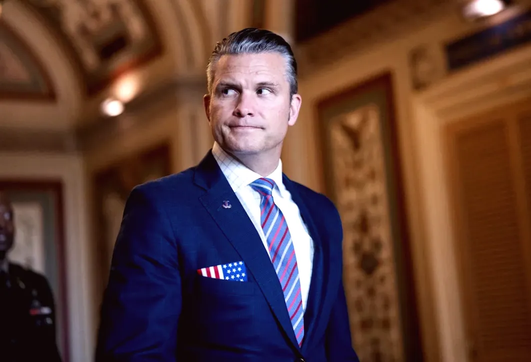 "Lawmaker Claims Video of Strike Destroys Hegseth's Defense"
