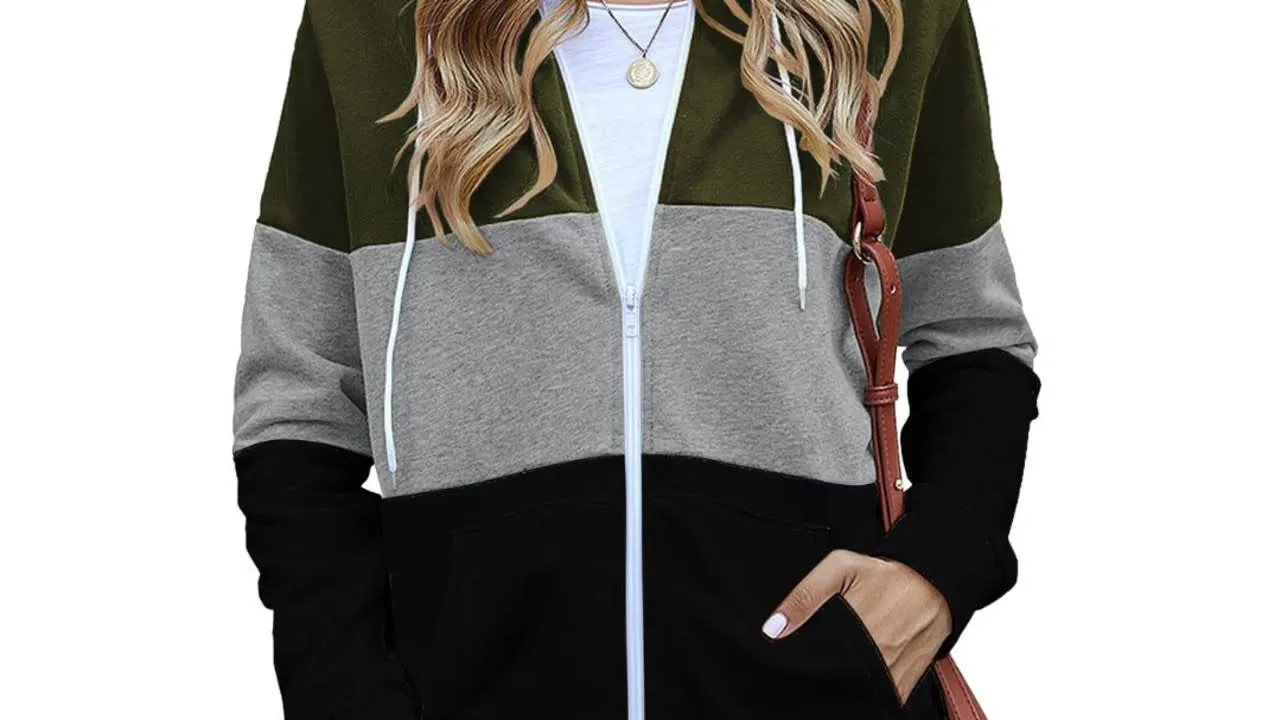 Walmart's Colorblock Hoodie on Sale for $15 During Cyber Monday, Originally Priced at $48