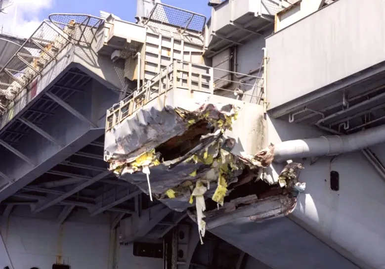 Navy investigation reveals weaknesses in carrier strike group following collision and loss of fighter jets