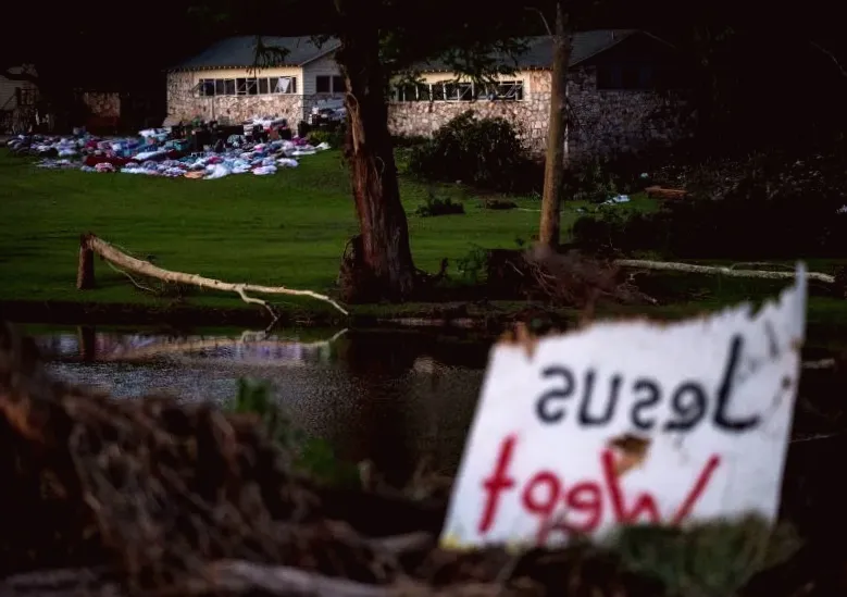 911 calls released from Texas floods show dispatchers overwhelmed