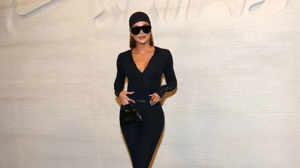 Khloe Kardashian's Stunning Little Black Dress Outfit