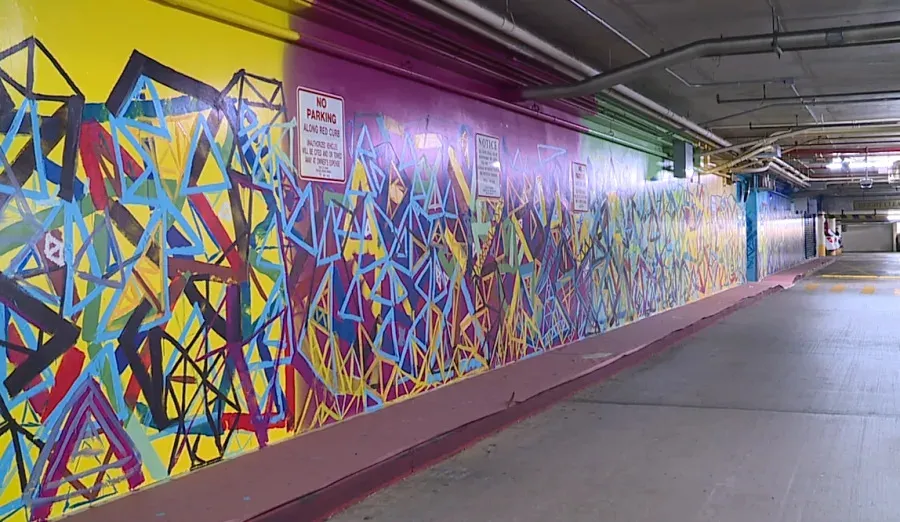 Public joins State Mural Project, abandoning paintbrushes