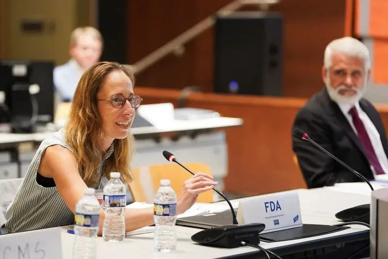 FDA names Tracy Høeg as interim head of drug evaluation division
