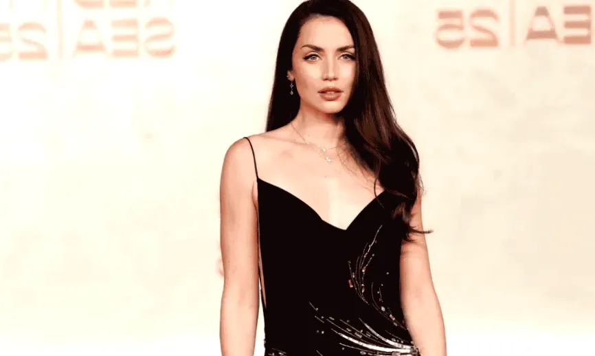 Ana de Armas' Stunning Backless Dress Style Will Make You Look Twice