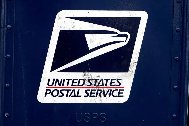 US Postal Service employs 2,600 electric vehicles for mail deliveries