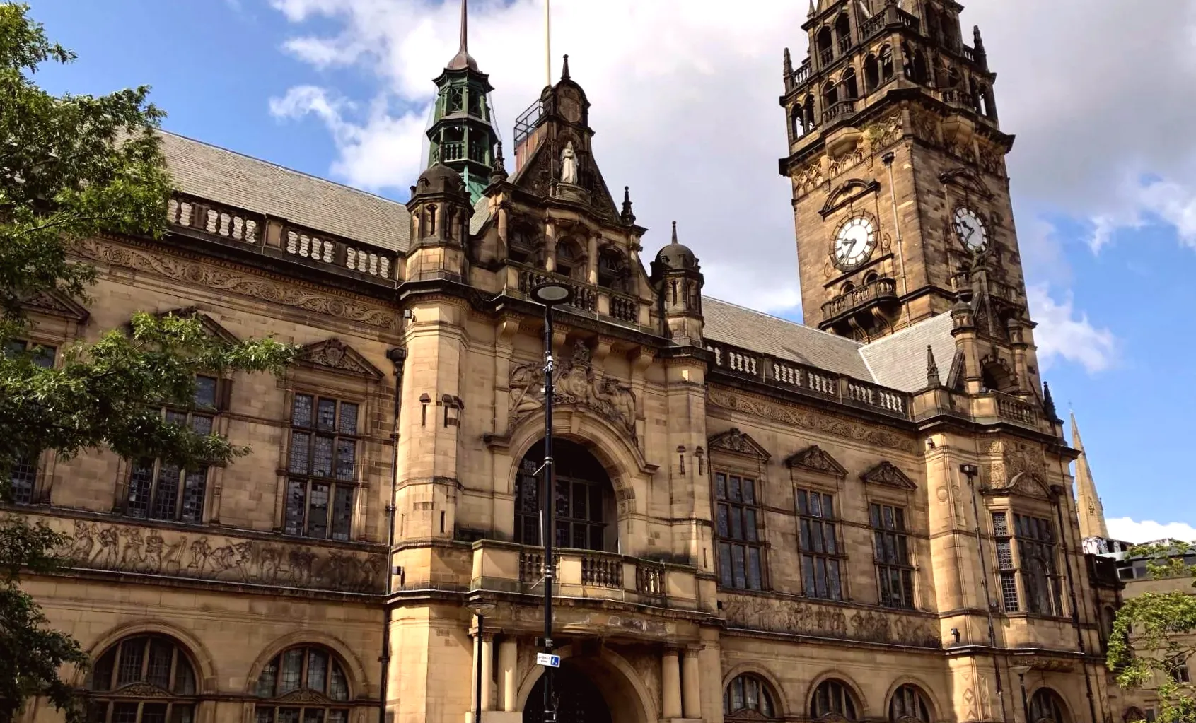 Restoration project for Town Hall could reach £450m