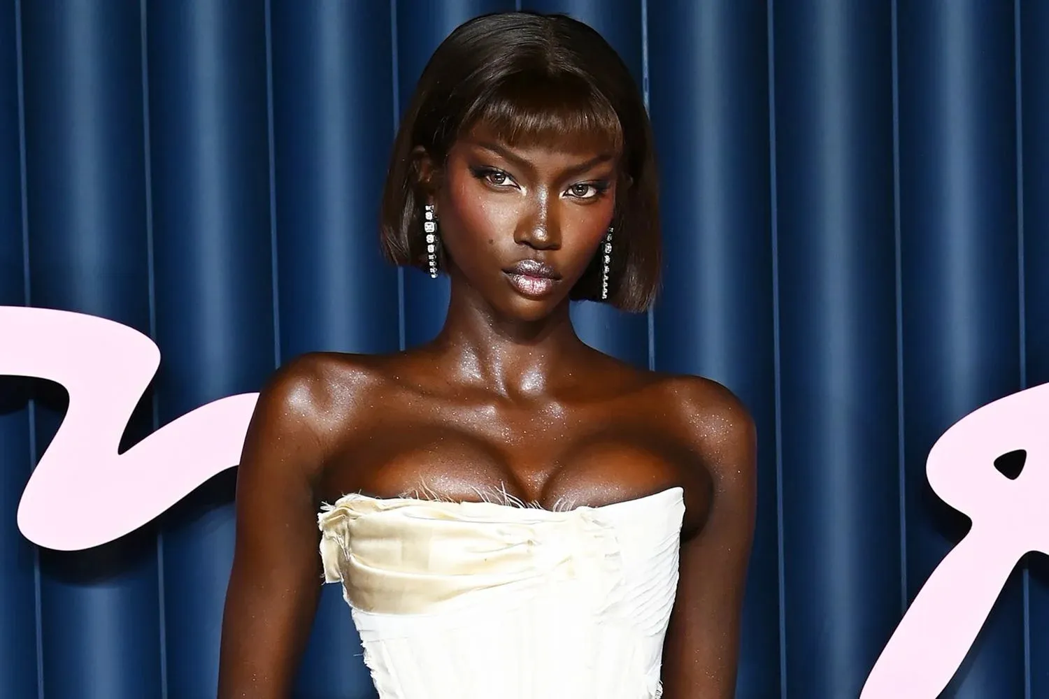 Anok Yai Stuns on the Red Carpet in Stunning Corset Gown to Accept Model of the Year at 2025 Fashion Awards