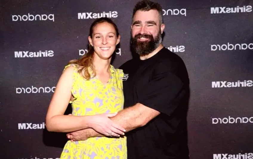 Jason Kelce's Wife Kylie Left 'Furious' by His Bedtime Story