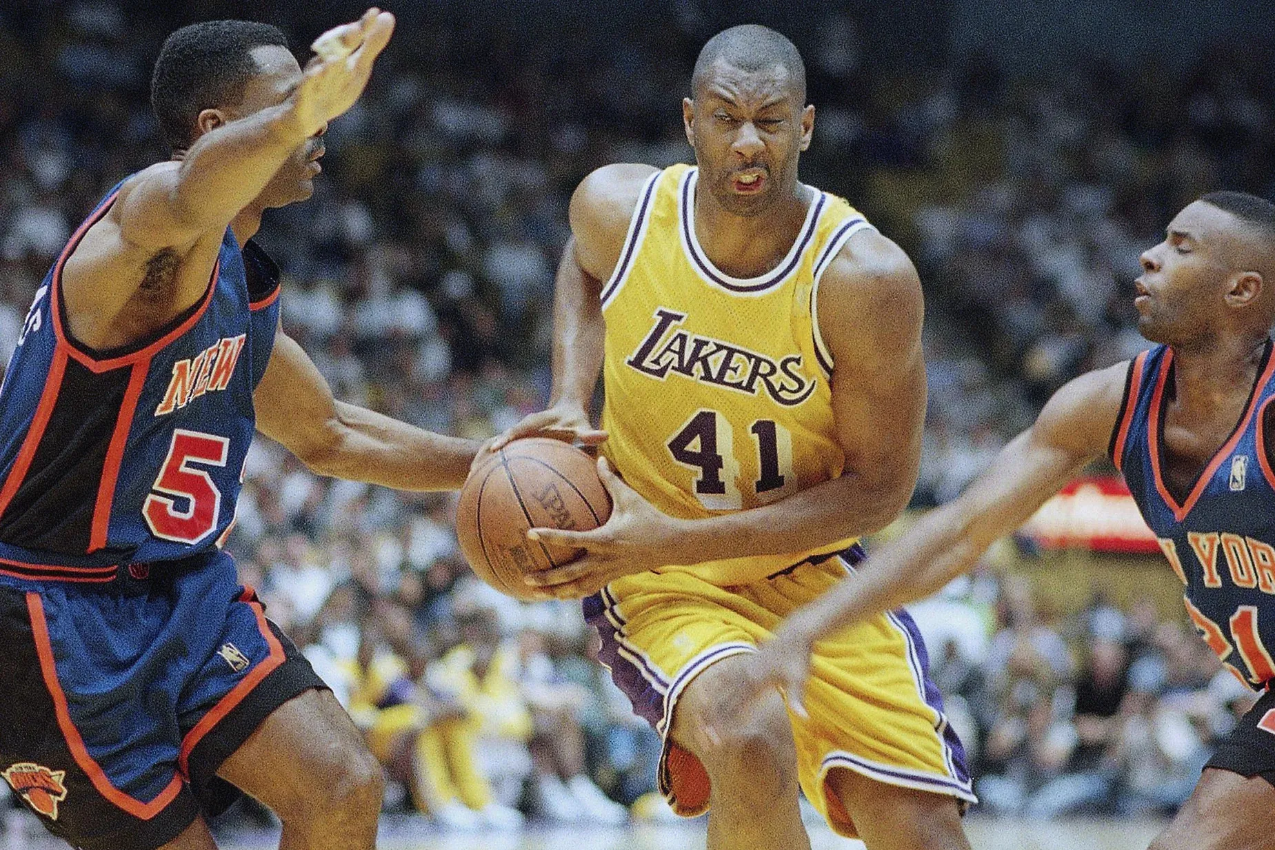 Elden Campbell, former NBA champion and Clemson player, passes away at age 57