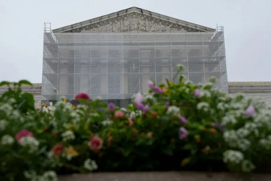 Supreme Court divided on allowing Texas to use new congressional maps