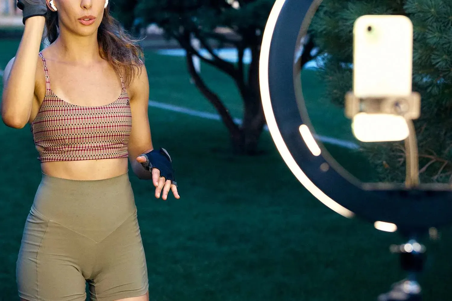 Influencer asks family to leave park so she can film, tells kids they're 'ruining her shot'