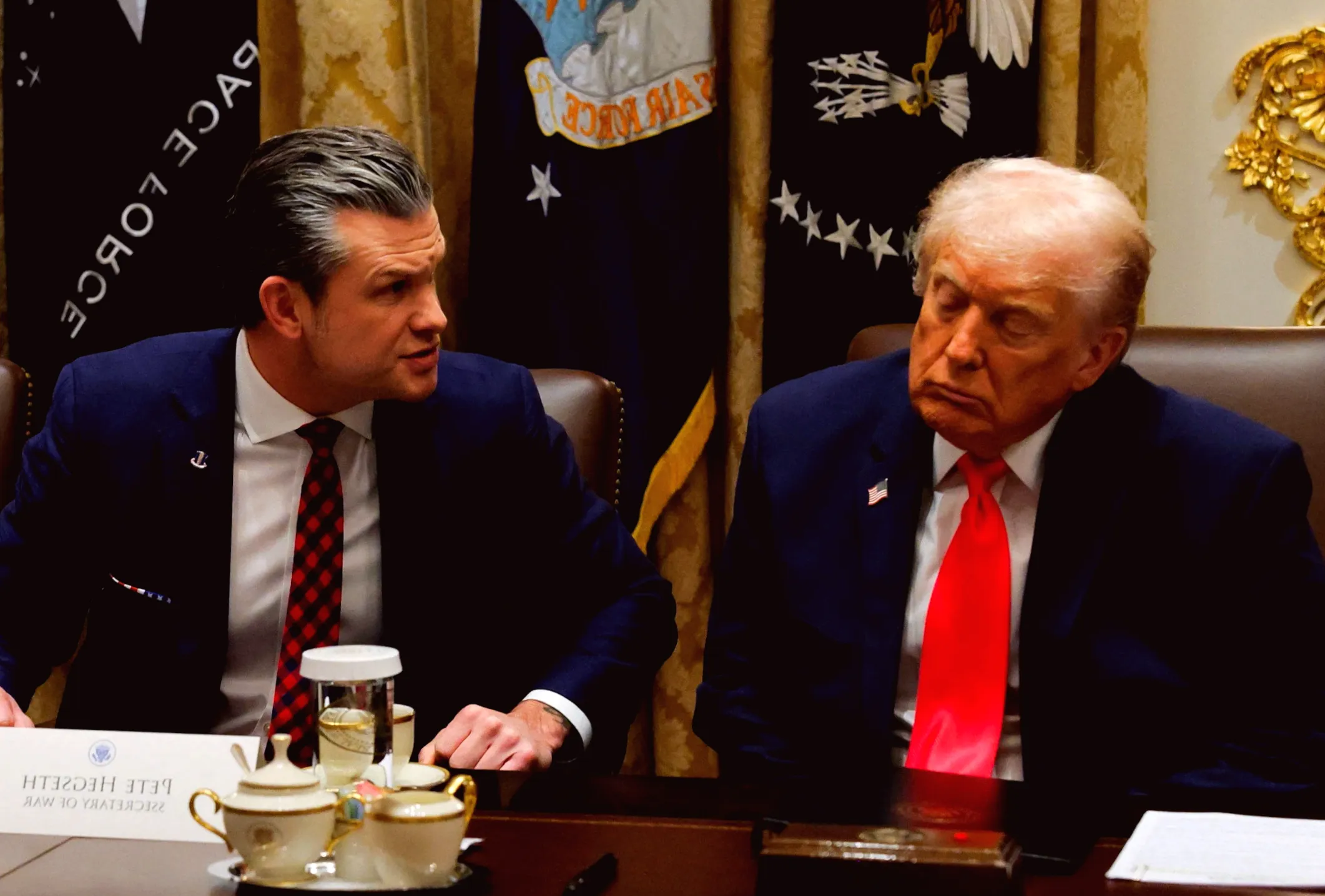 Pictures reveal President Trump appearing to nod off once more while at work