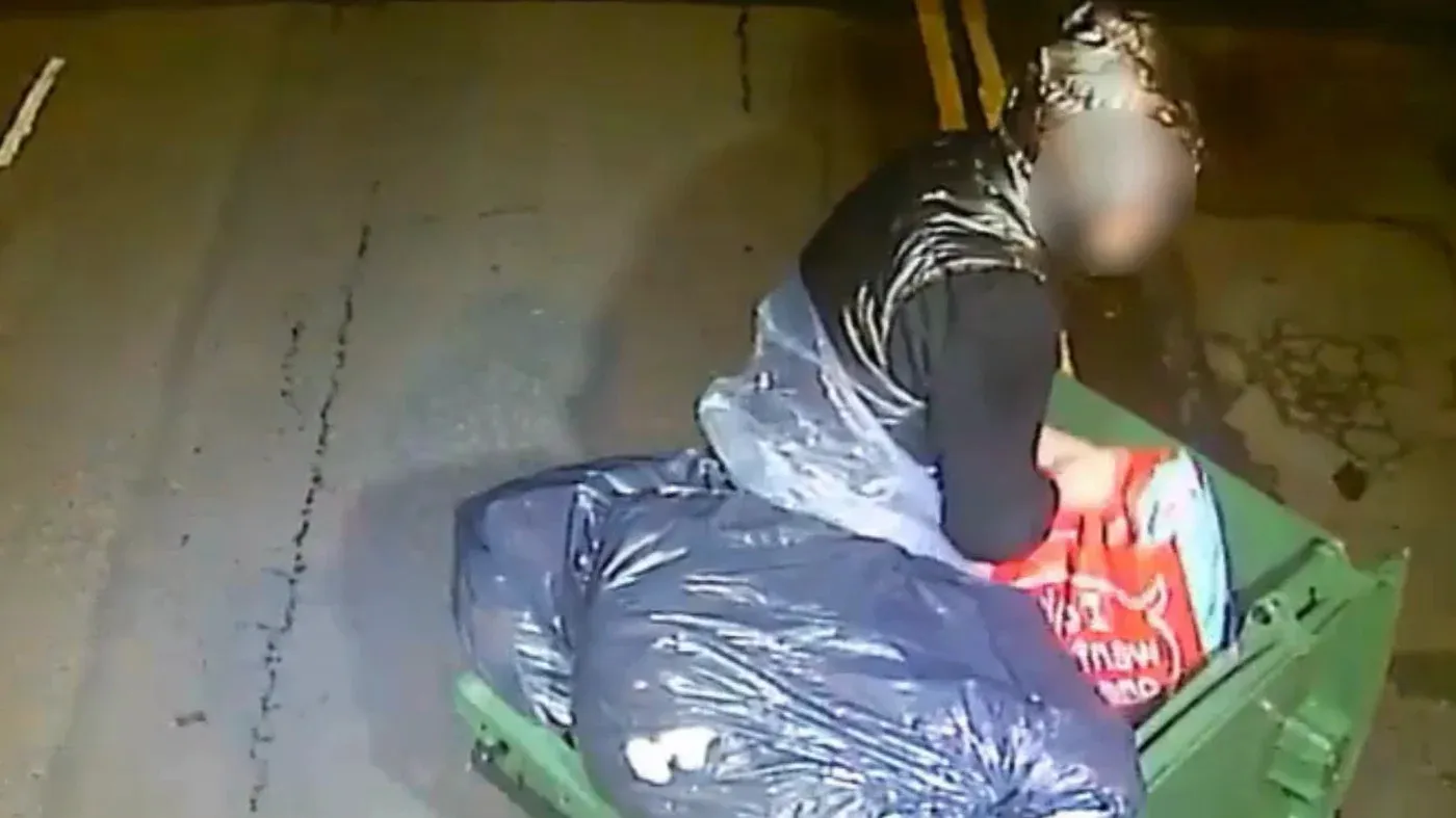 Warning campaign about the risks of sleeping in dumpsters