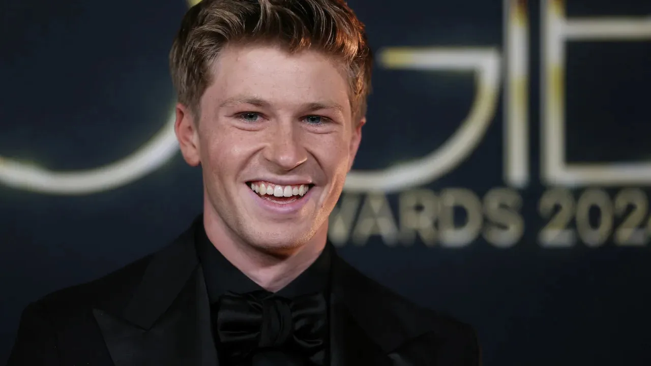 Robert Irwin Celebrates 22nd Birthday in Taylor Swift Style with Mirrorball Trophy