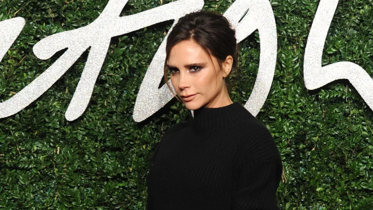 Revisiting Victoria Beckham's Effortlessly Chic Red Carpet Look Ahead of the Fashion Awards Tonight