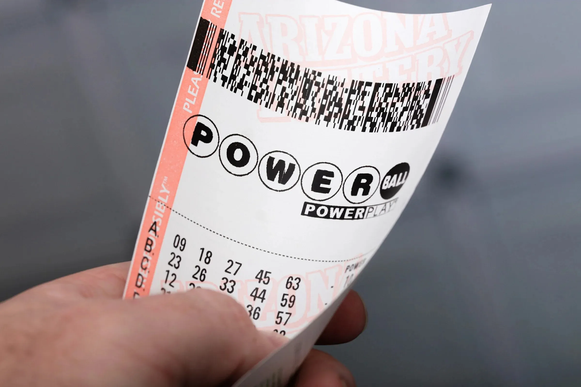 Powerball jackpot increases to $820M ahead of Saturday drawing