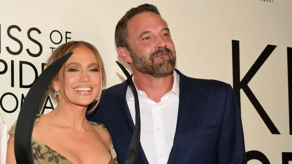 Jennifer Lopez Appears to Remove Evidence of Relationship with Ben Affleck