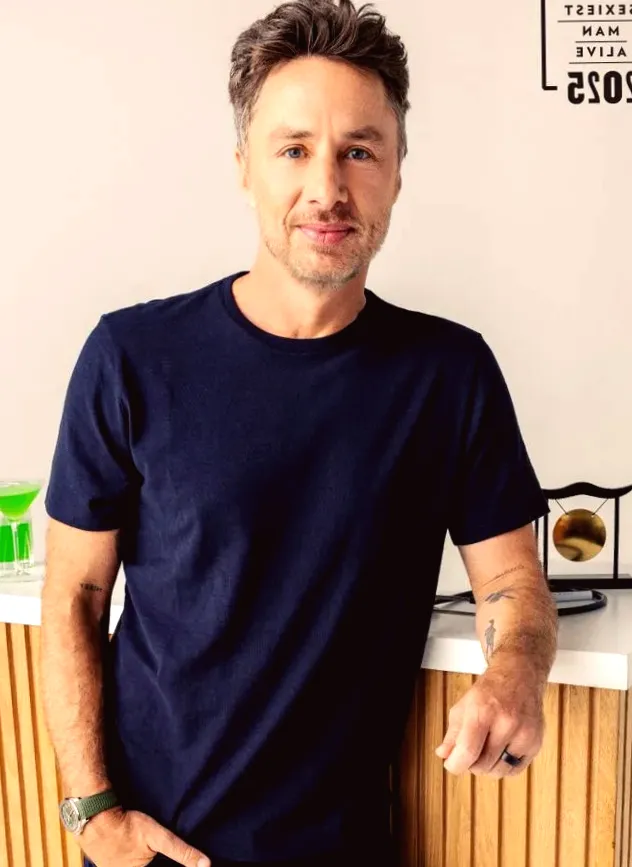 Zach Braff Remains Unattached and "Scrubs" Co-Star Donald Faison Urges Him to Find Love: 'Put Yourself Out There!' (Exclusive)