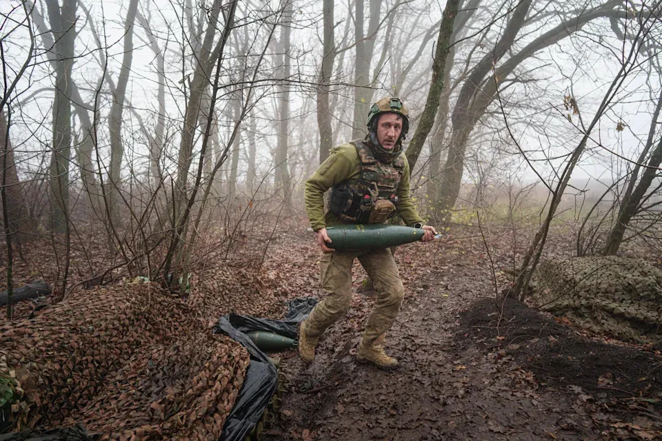 Ukrainian soldiers on the frontlines skeptical about the proposed peace agreement with Russia