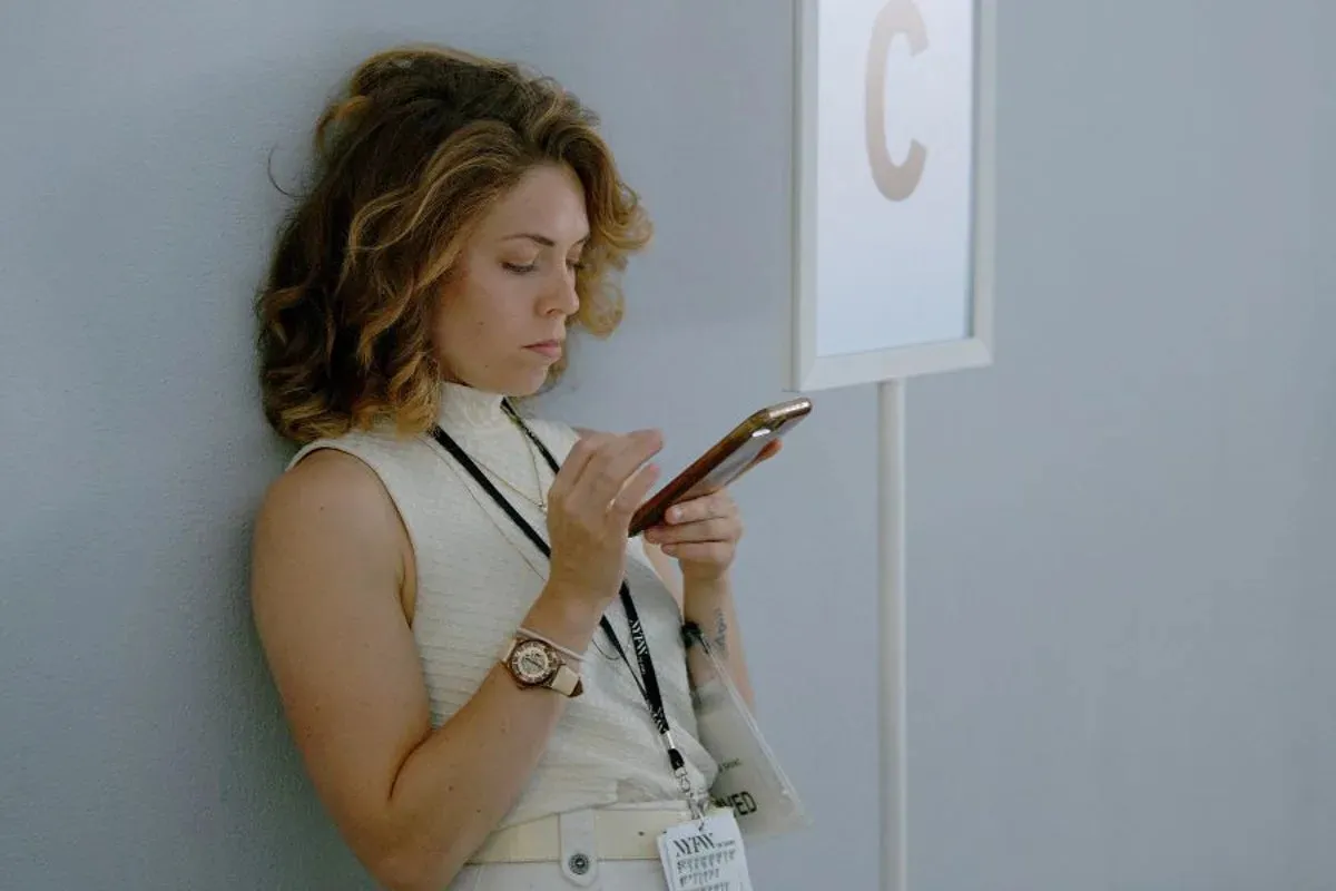 Experts provide their opinion: You're certainly causing brain damage