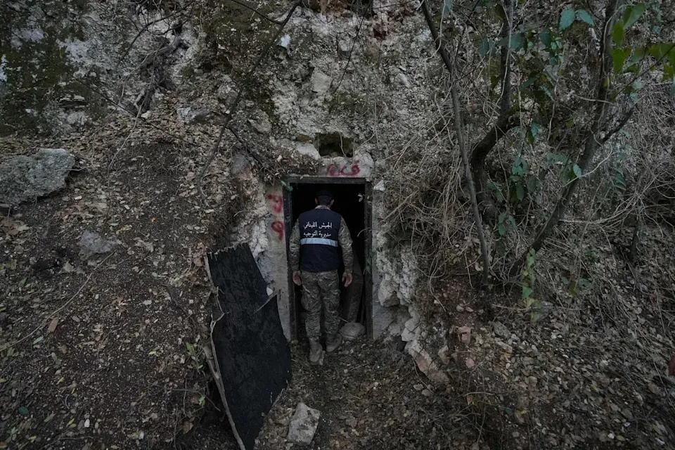 Lebanese army strengthens border presence, dismantles Hezbollah posts along Israel border