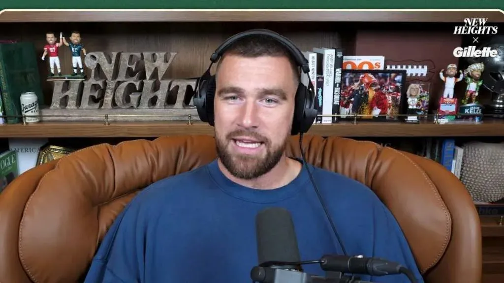 Travis Kelce Secures a Major Hollywood Legend as a Guest on His Podcast