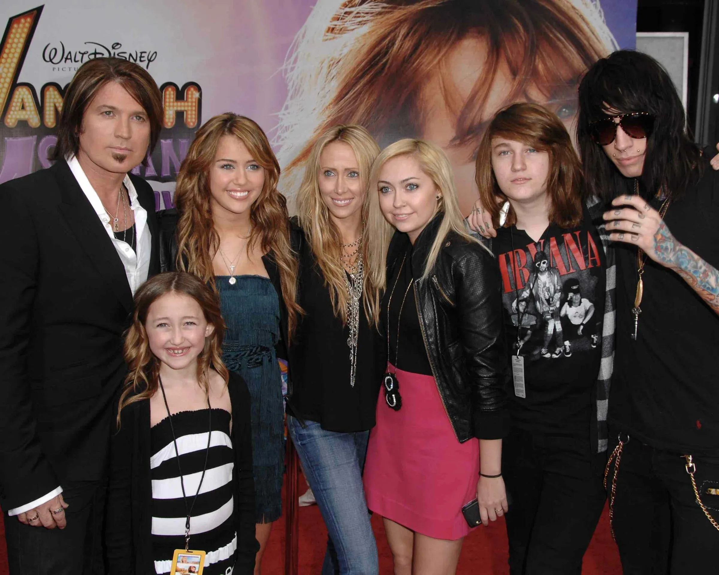 The Complete Guide to Miley Cyrus's Celebrity Family, Including Dad Billy Ray, Mom Tish, and 5 Siblings