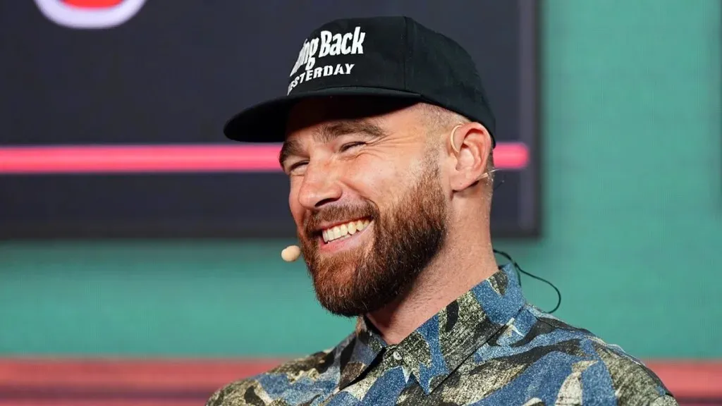 Travis Kelce Reportedly Caught Sharing Model's Twerk Video
