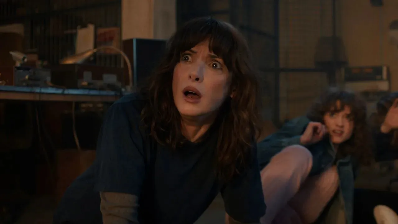 Analyzing Two Major Continuity Errors in Stranger Things Season 5's First Four Episodes and Their Impact on Volume 2