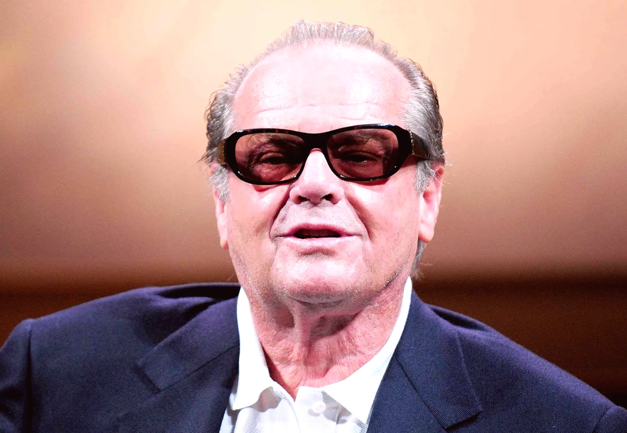 Jack Nicholson's Daughter Posts Uncommon Family Picture of the 88-Year-Old Actor With Two of His 6 Children