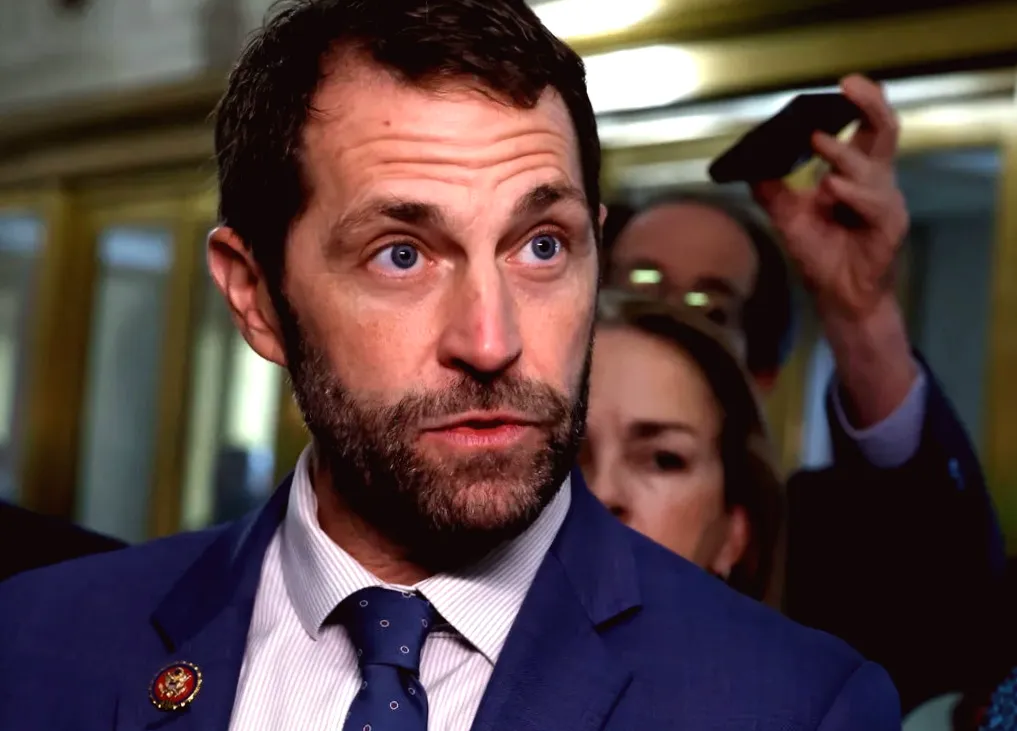 Trump targets Democrats over video of 'illegal orders', citing Hegseth boat strikes as evidence: 'A lot of juju'