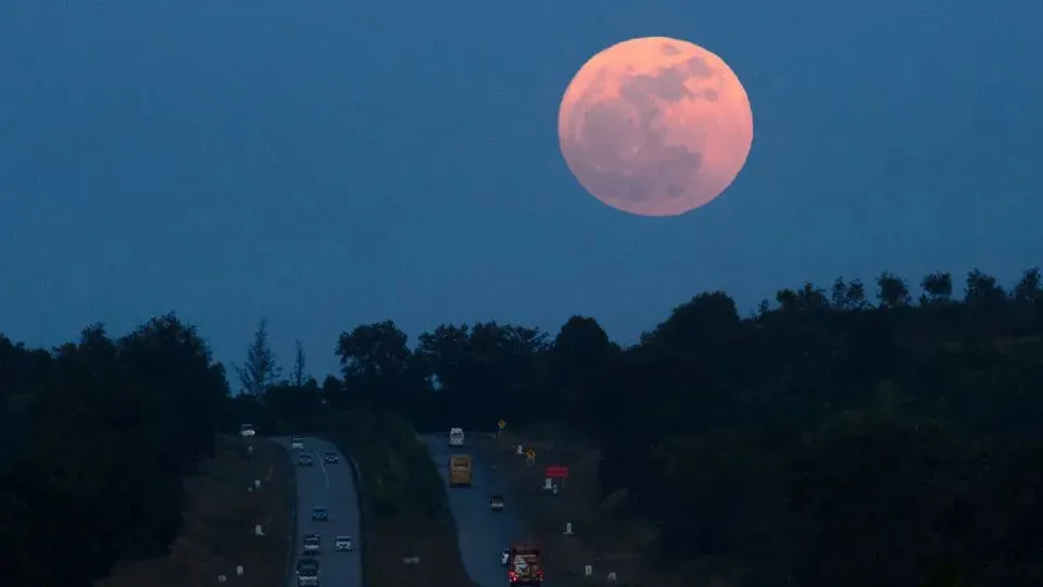 The final supermoon of the year is December's full moon. Here's what you need to know.