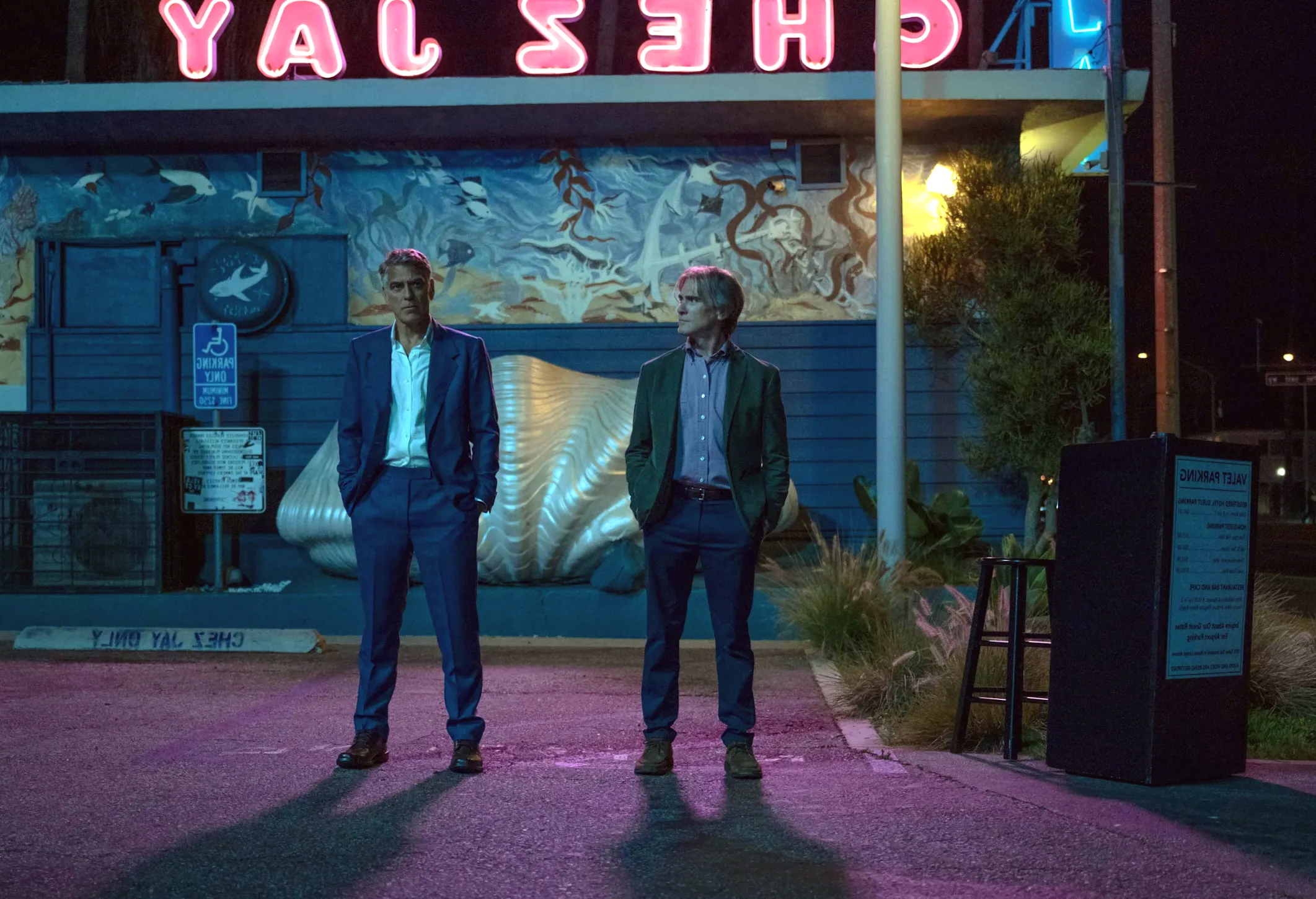 Billy Crudup's 'Jay Kelly' magic: the method behind the scene-stealing