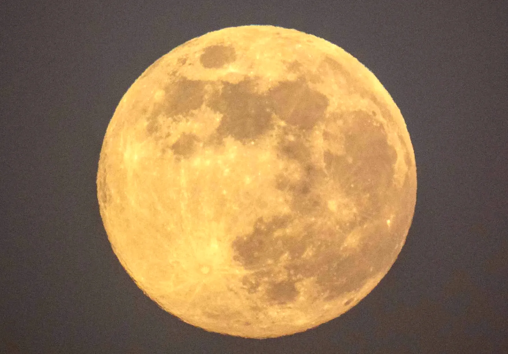 How to View the Final Supermoon of the Year as December's Cold Moon Reaches its Peak This Week