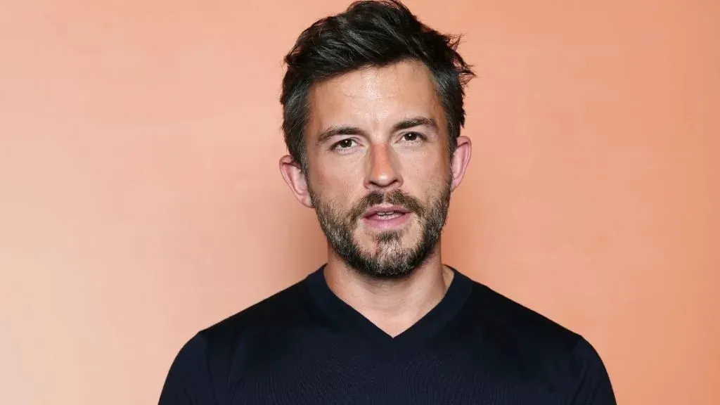 Jonathan Bailey and David Corenswet team up for an unmissable event.