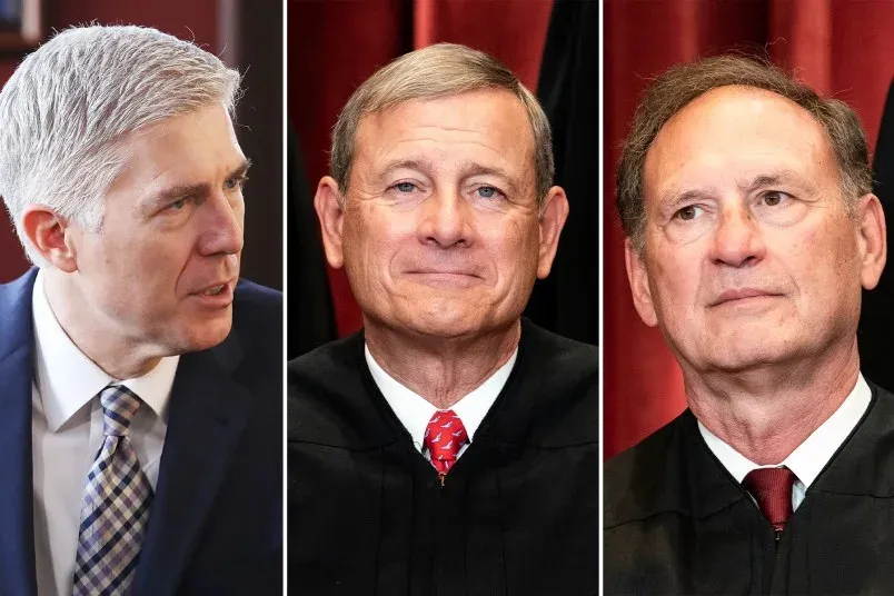 Conservative Judges of Supreme Court Reinstate Gerrymandered House Maps in Texas