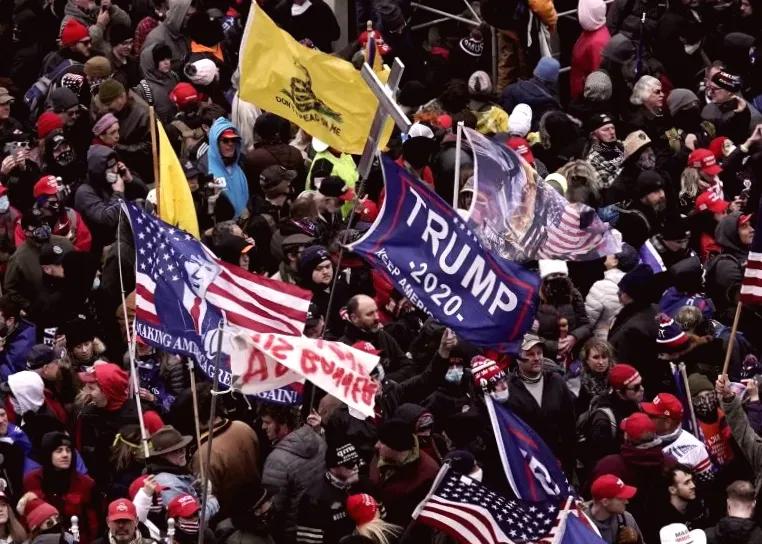 Far-right organizations, pioneers in online mobilization, embracing AI