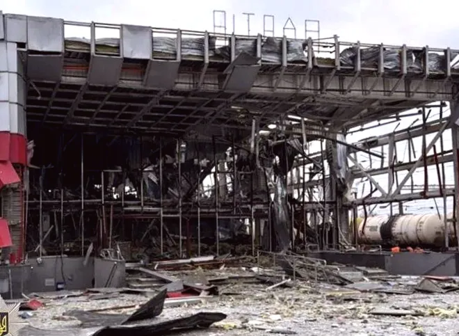 Russia attacks Ukraine with drones and missiles during peace negotiations