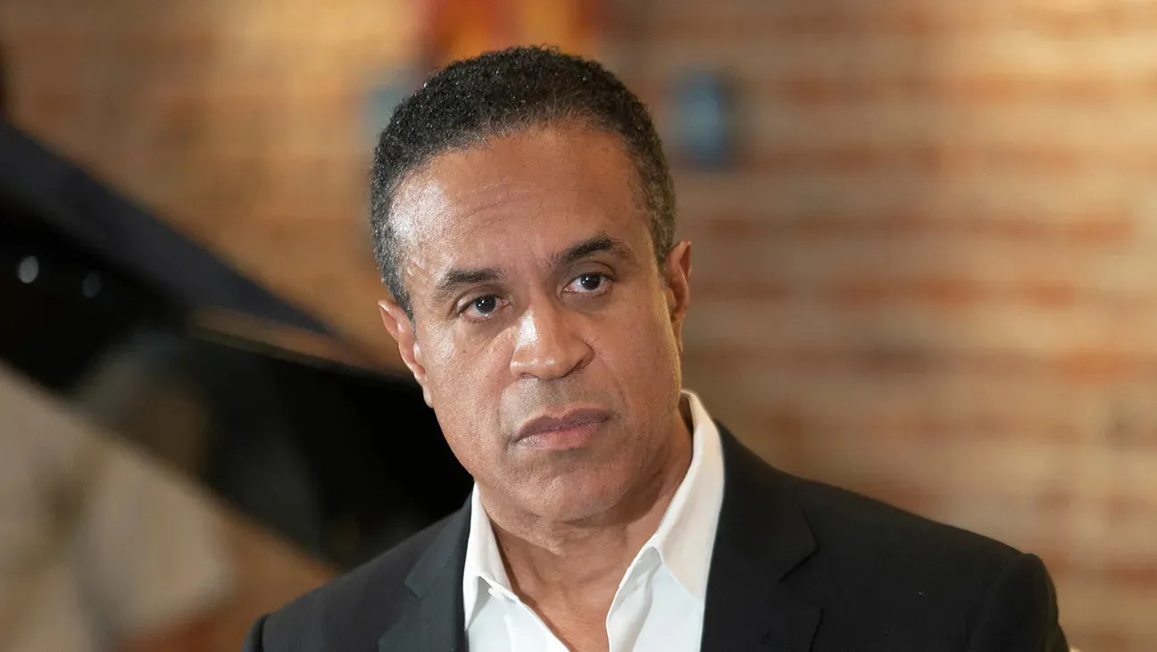 Maurice DuBois to Depart CBS News as Bari Weiss Plans Evening News Revamp