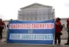 Supreme Court Allows Trump to Move Closer to Ending Birthright Citizenship
