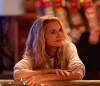 Oh. What. Fun. critique – Michelle Pfeiffer shines in Amazon's undercooked holiday film